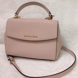 MICHAEL KORS EXTRA SMALL AVA CROSSBODY BAG (PINK)